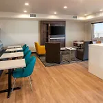 Mainstay Suites Carlsbad South 